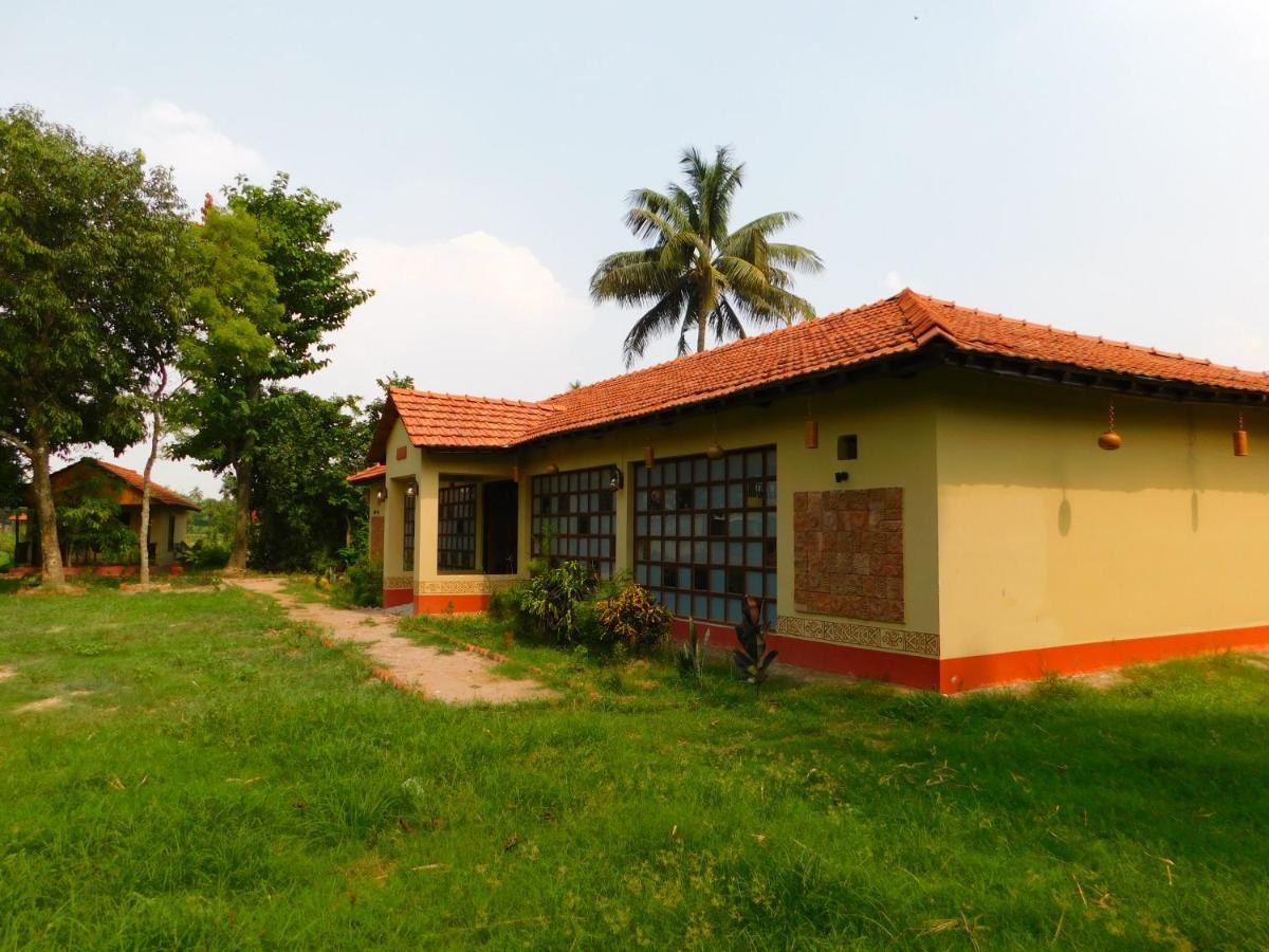 Hotel Gram Bangla Retreat Calcutta  Esterno foto