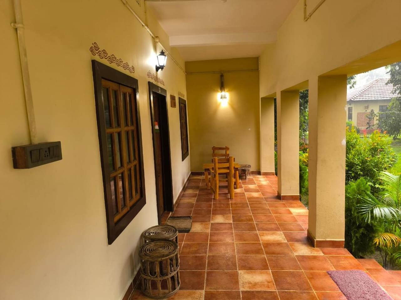 Hotel Gram Bangla Retreat Calcutta  Esterno foto